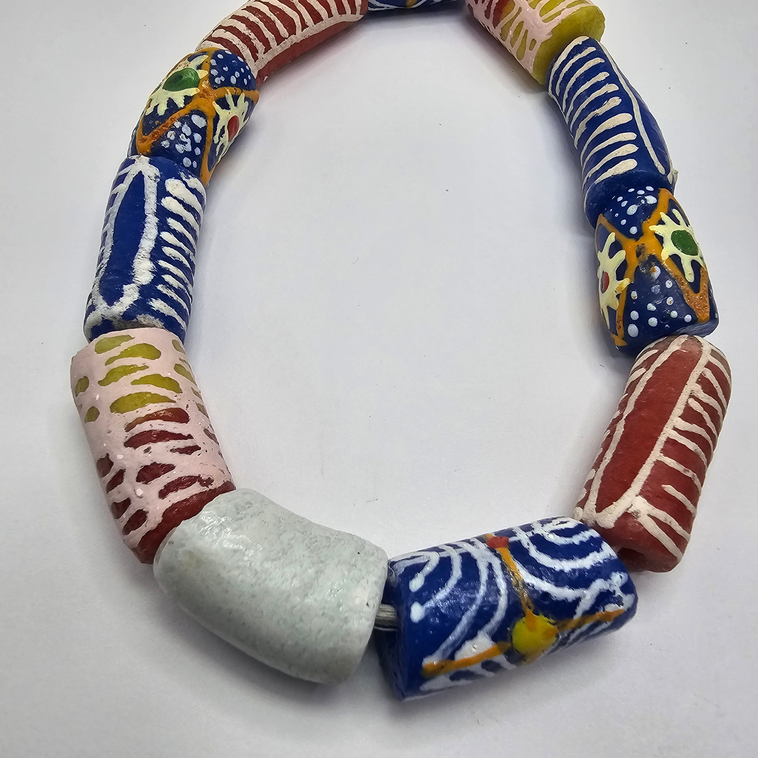 10 Chunky African Beads