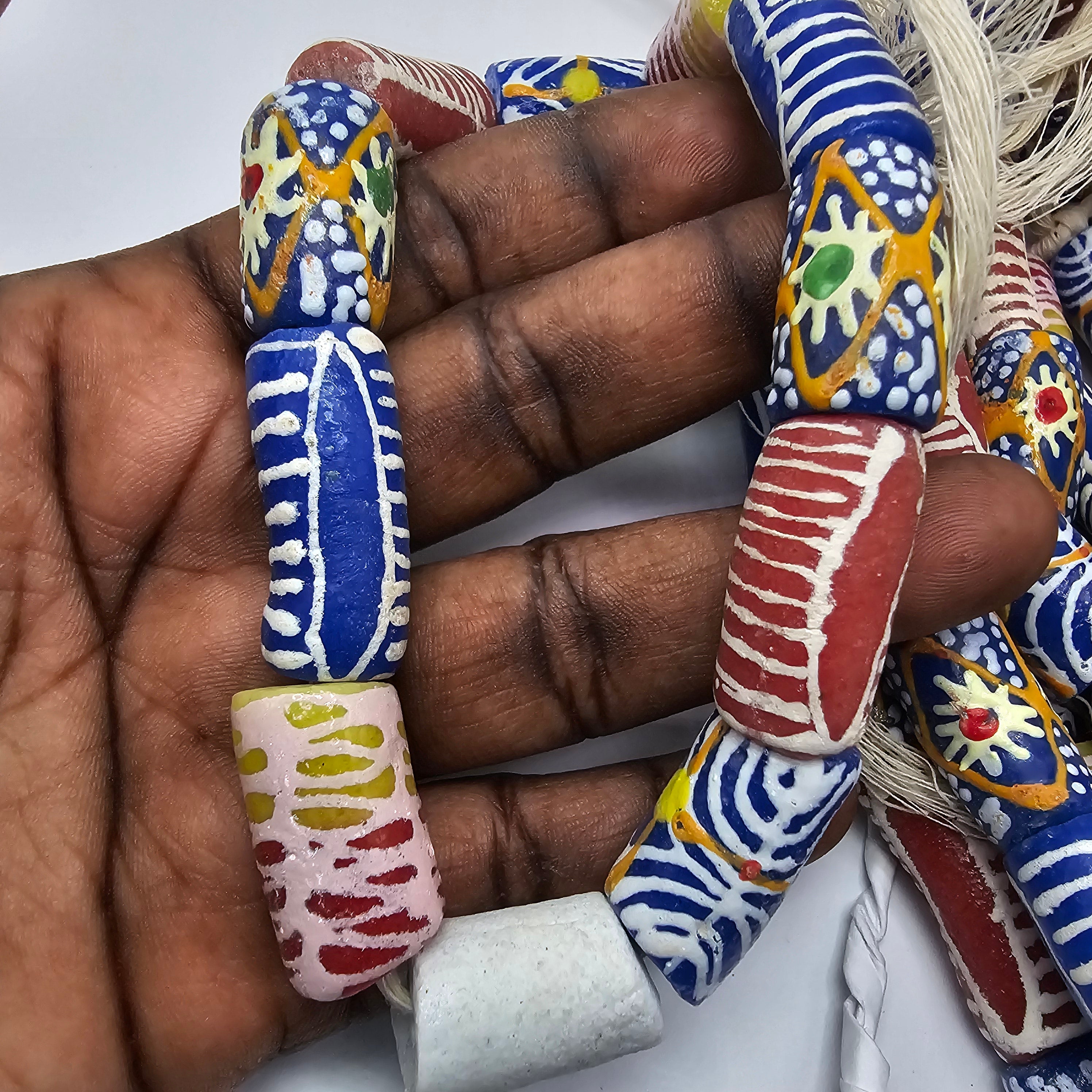 10 Chunky African Beads