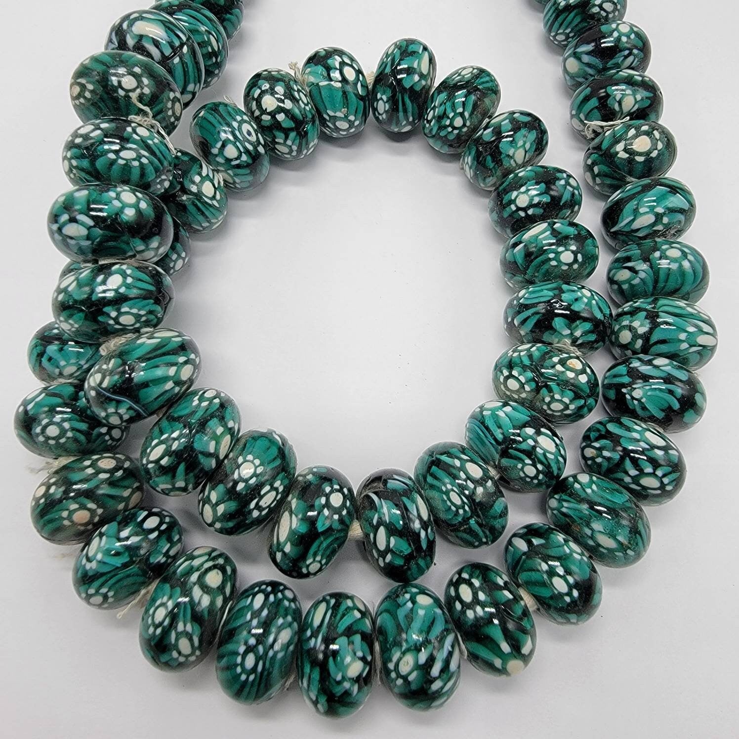 5 Teal Indian Flower Beads