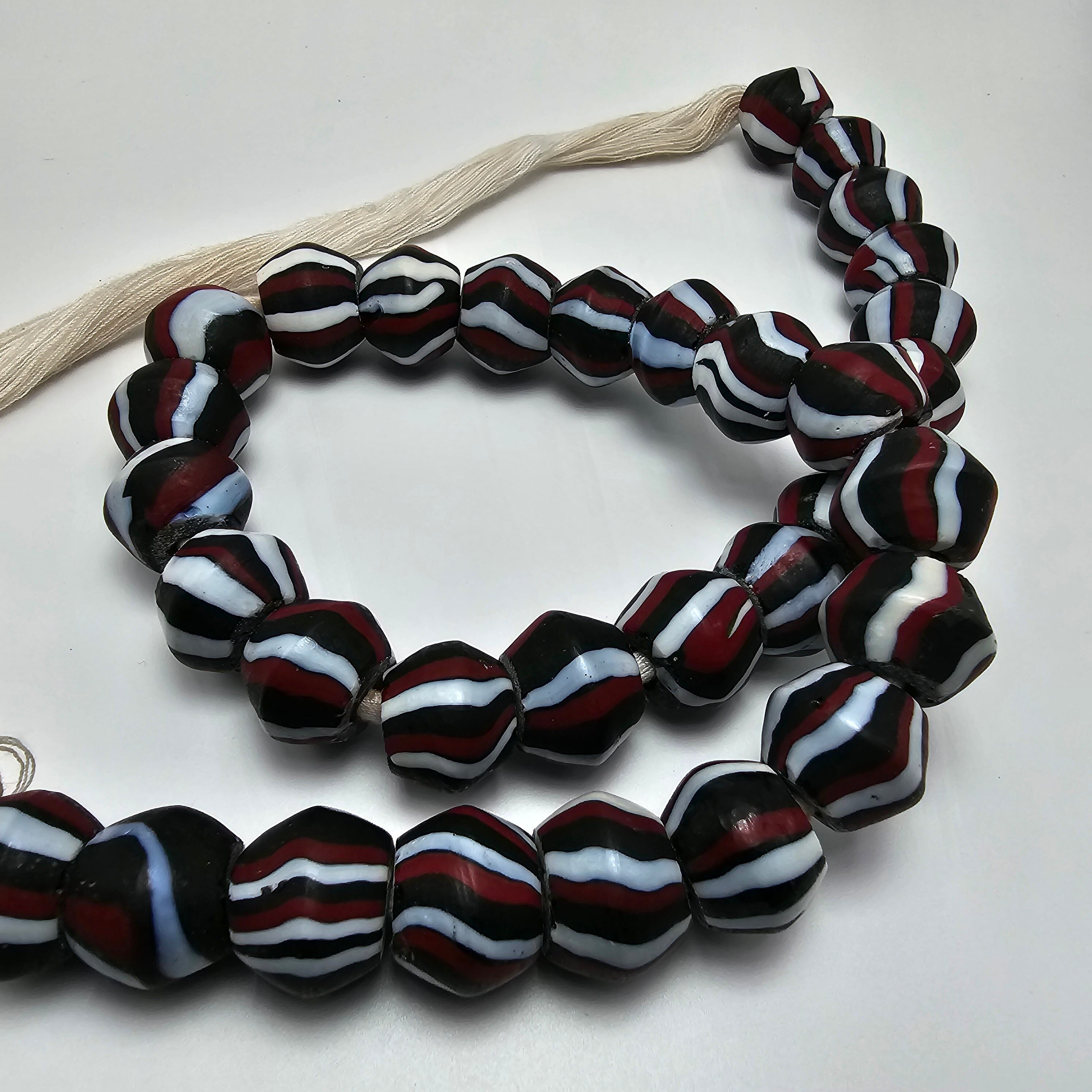 Red Marble Indian Beads