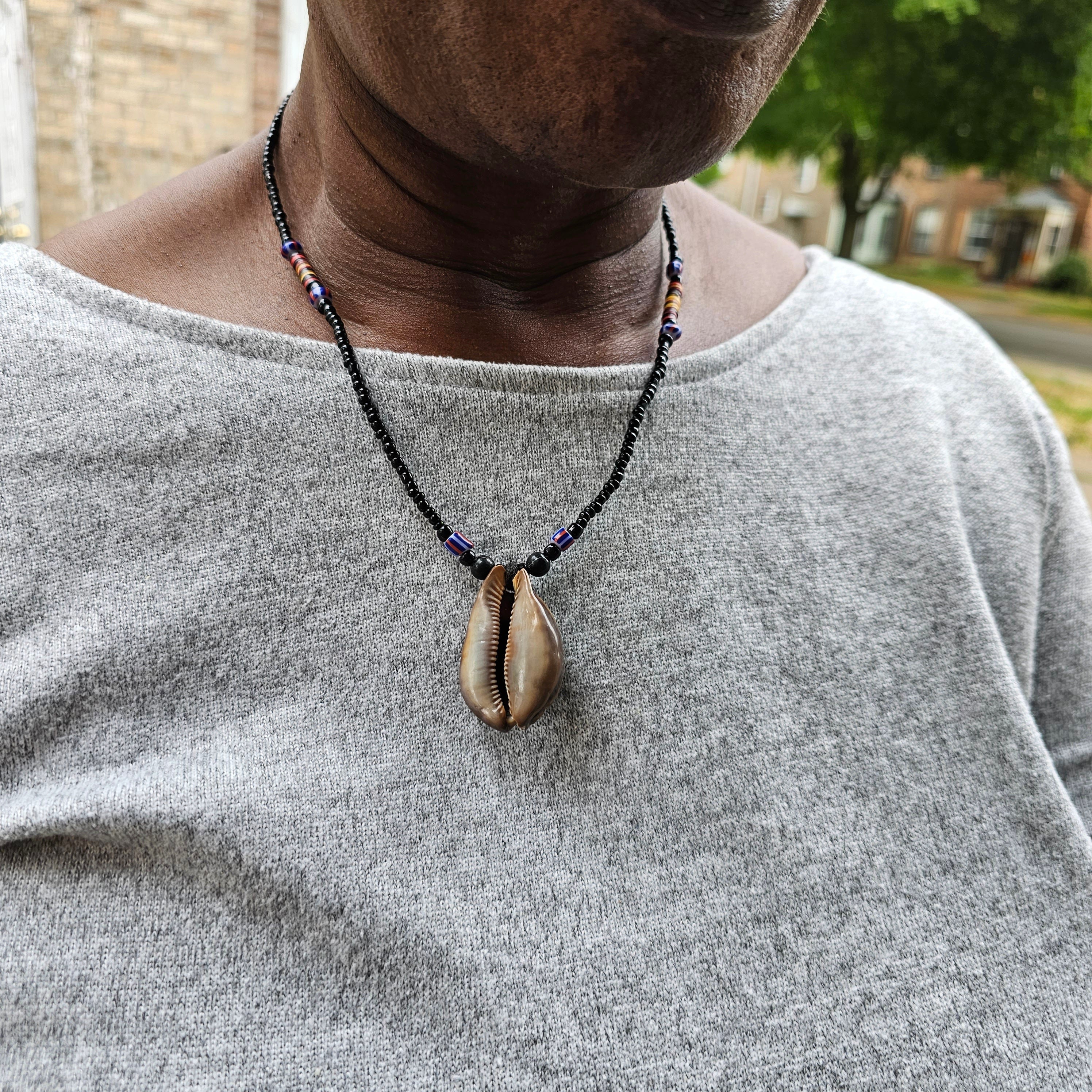 Sea shell Neckace, Handmade Jewelry