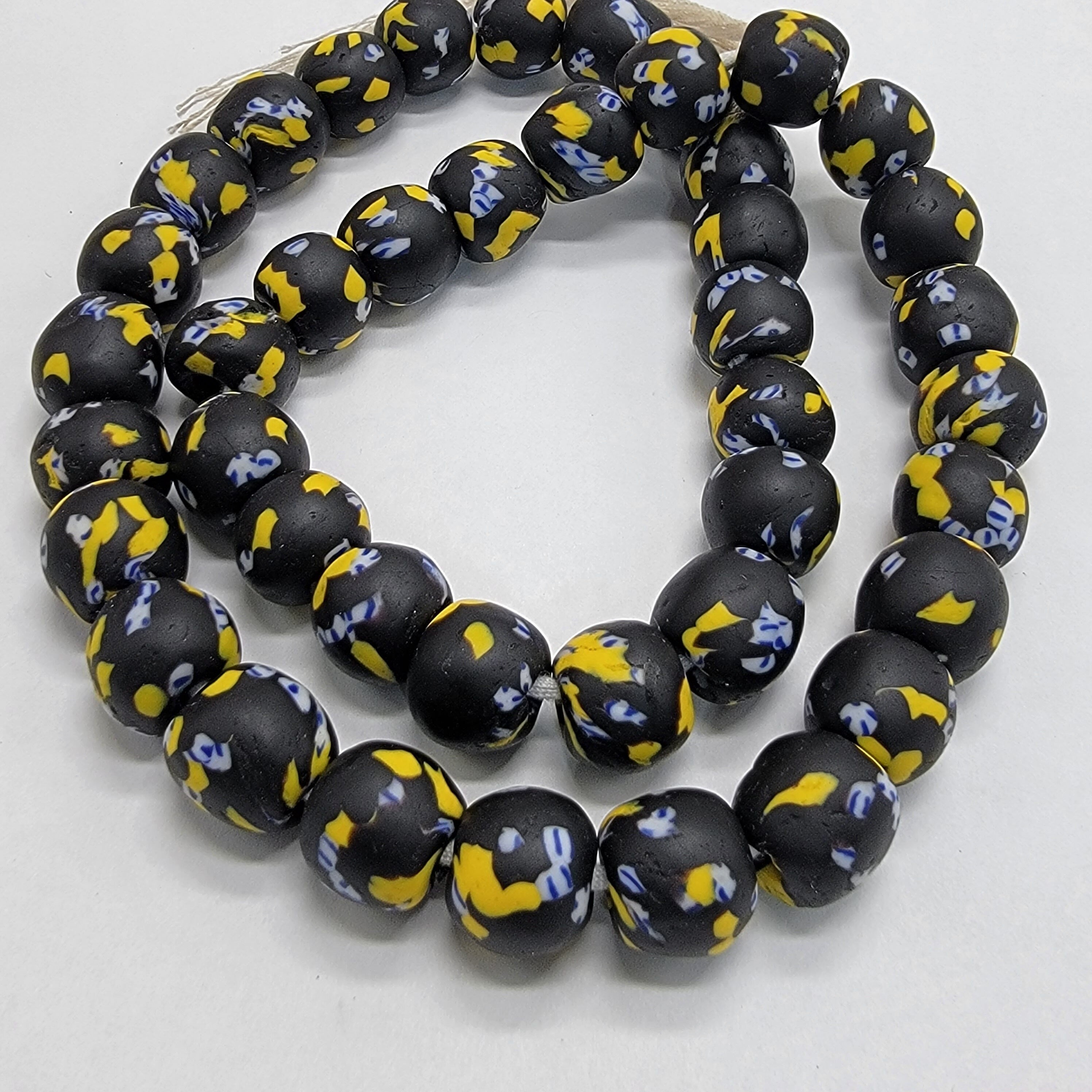 40 Colorful African Round Beads